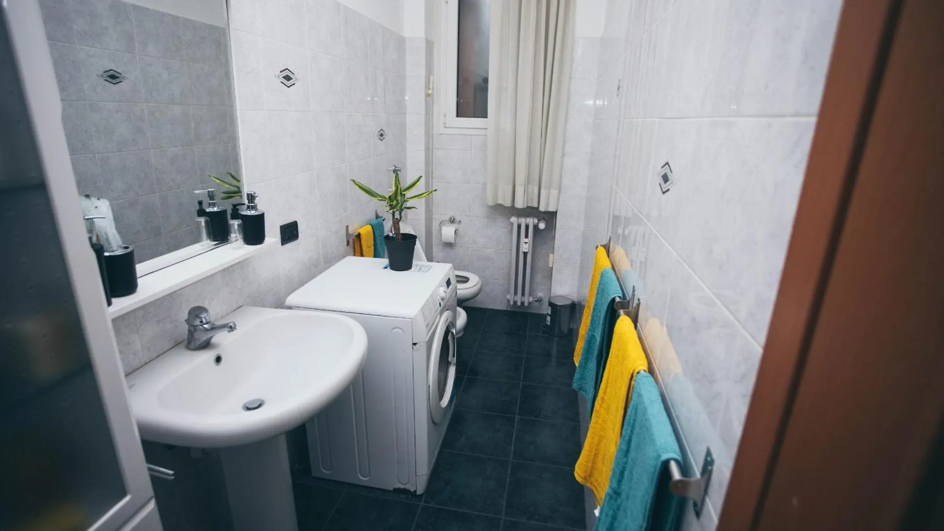 The Suite Of The North Park 15 Minutes From The Duomo Milan